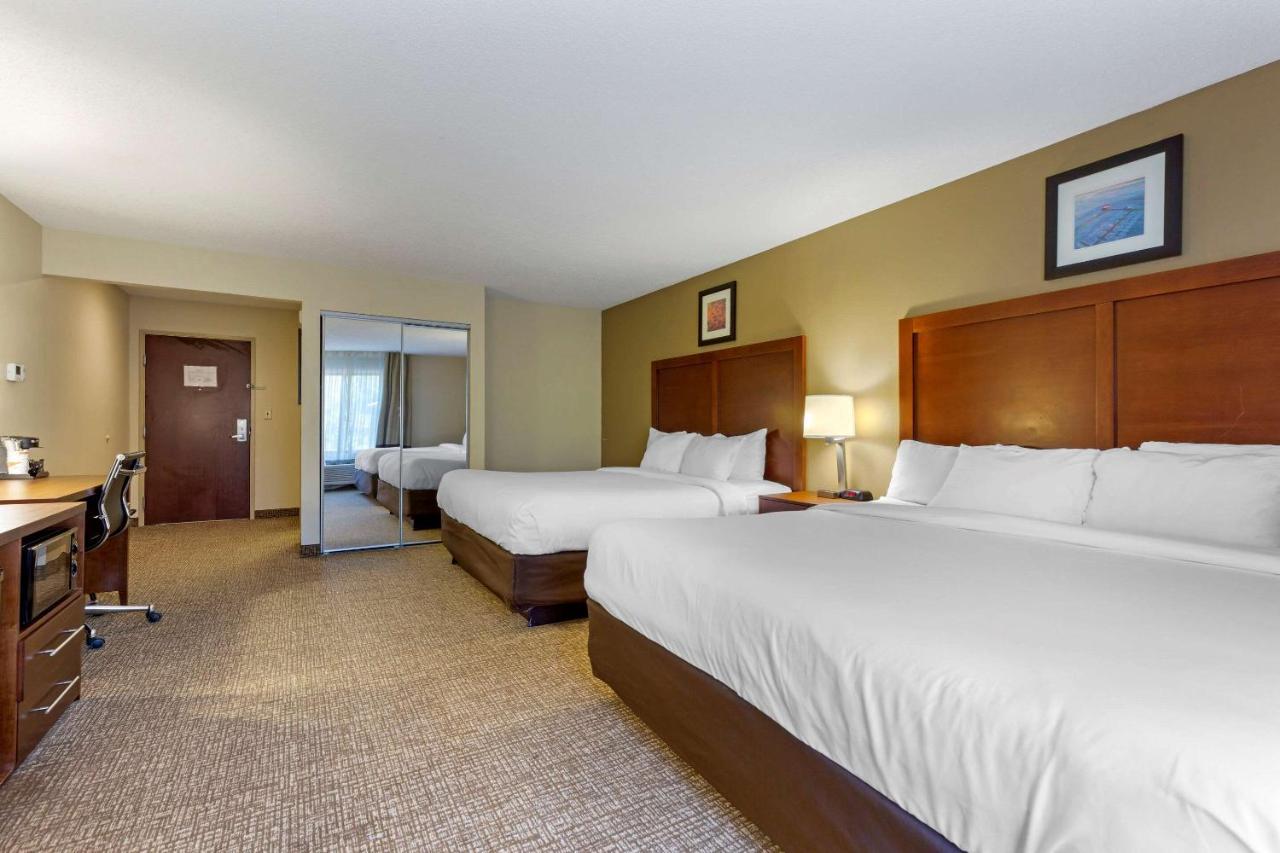 Comfort Inn & Suites Cambridge Eksteriør billede