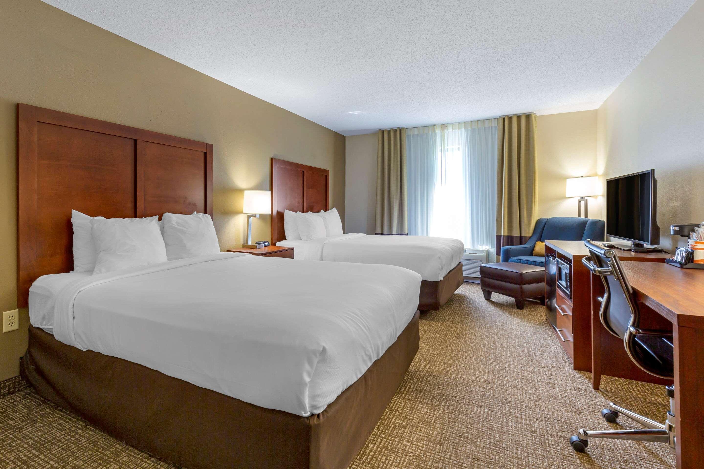 Comfort Inn & Suites Cambridge Eksteriør billede