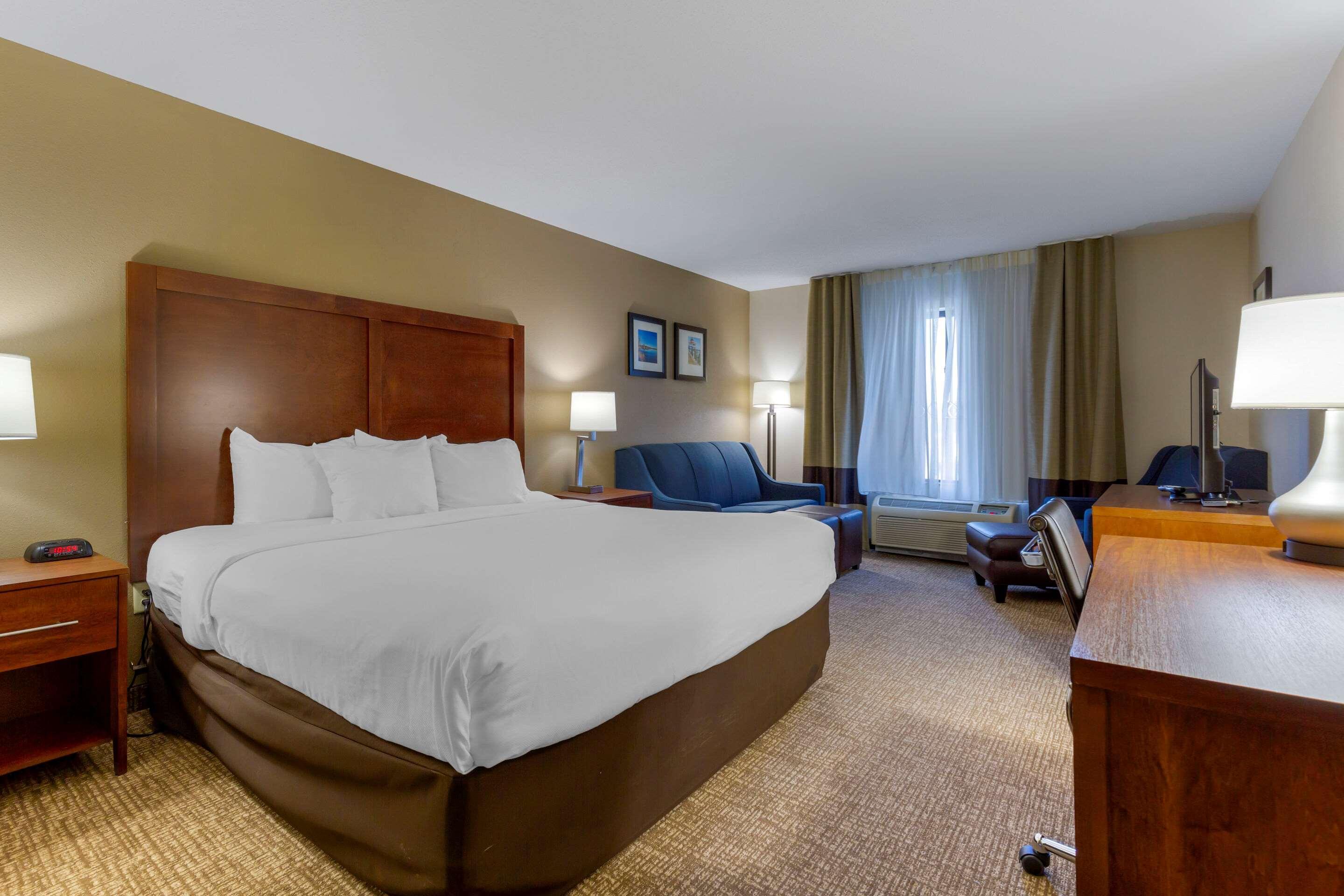 Comfort Inn & Suites Cambridge Eksteriør billede