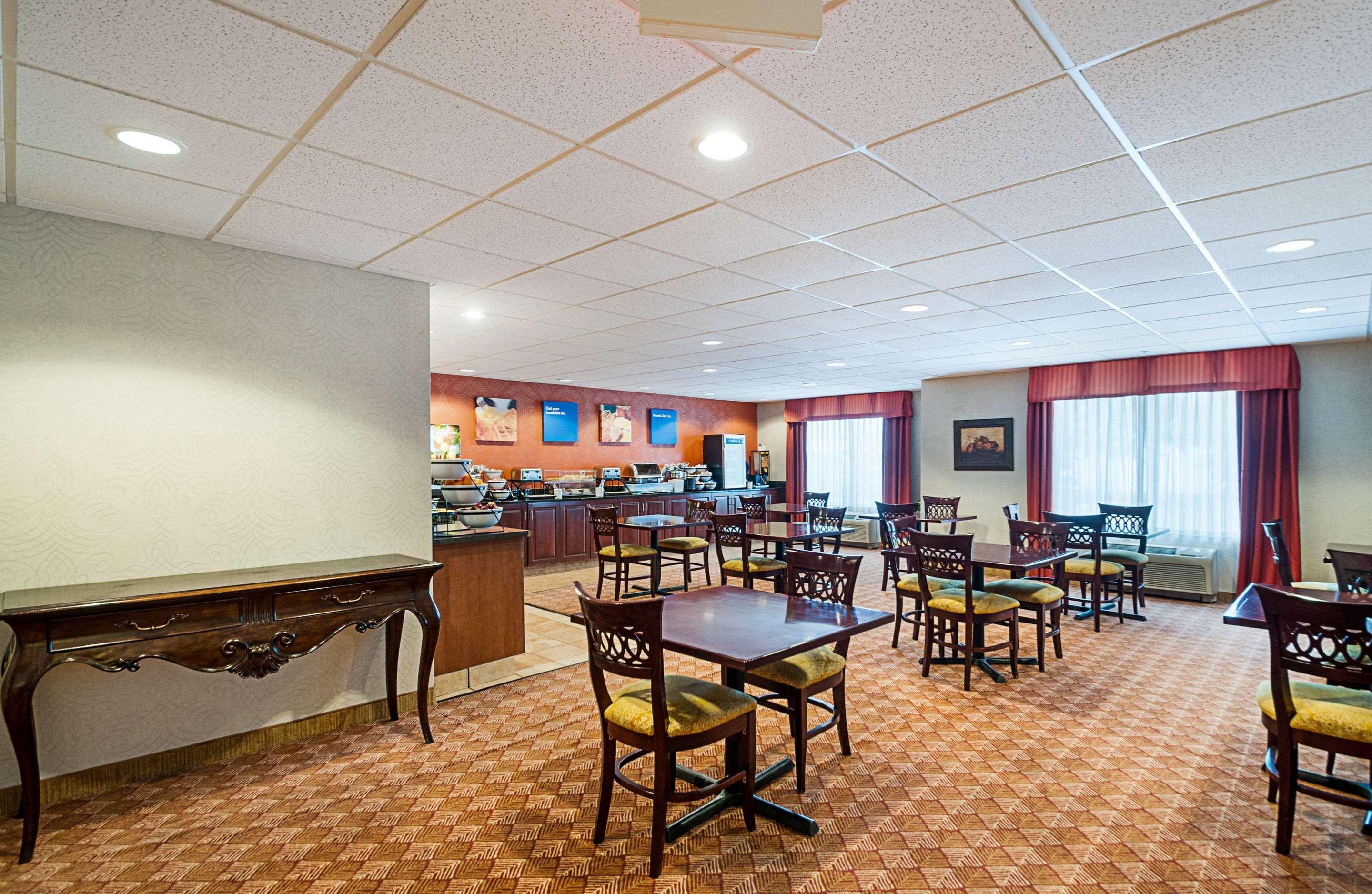 Comfort Inn & Suites Cambridge Eksteriør billede