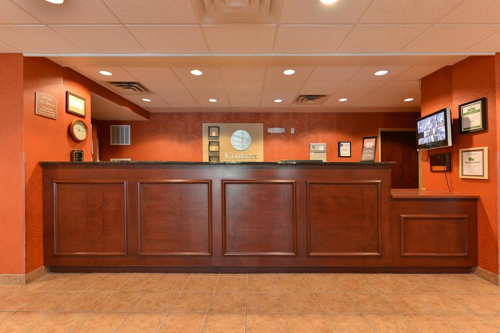 Comfort Inn & Suites Cambridge Eksteriør billede