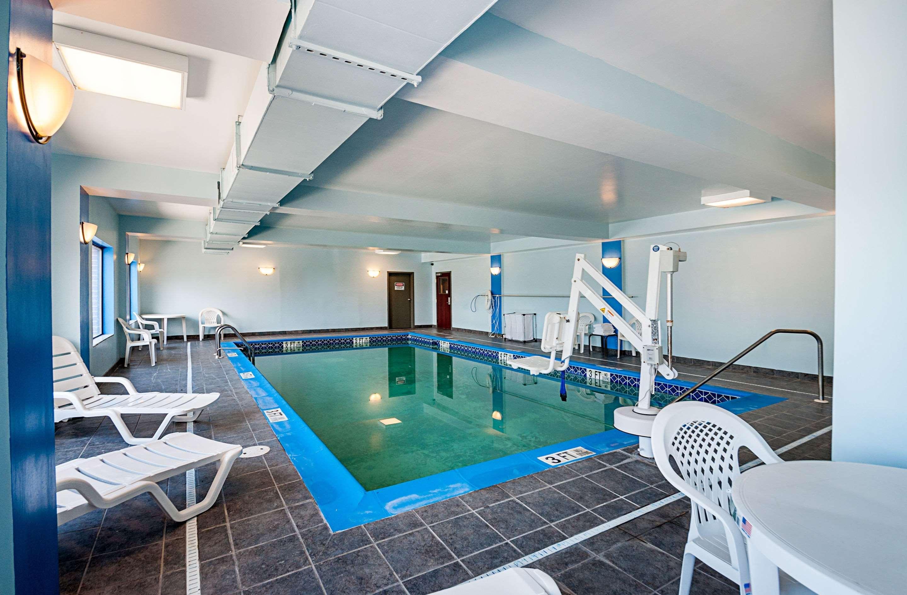 Comfort Inn & Suites Cambridge Eksteriør billede